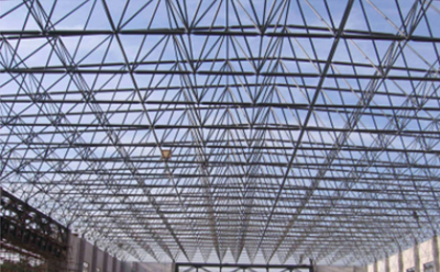 海南藏族钢结构工程注意要点