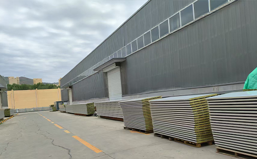 海南藏族彩钢夹芯板