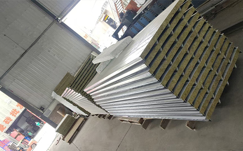 厂房改造选海南藏族彩钢岩棉夹芯板：防火厚度怎么挑